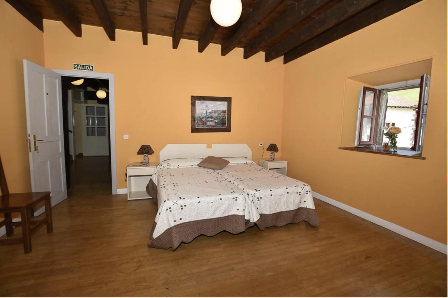Zubietako Ostatua Hotel Екстериор снимка