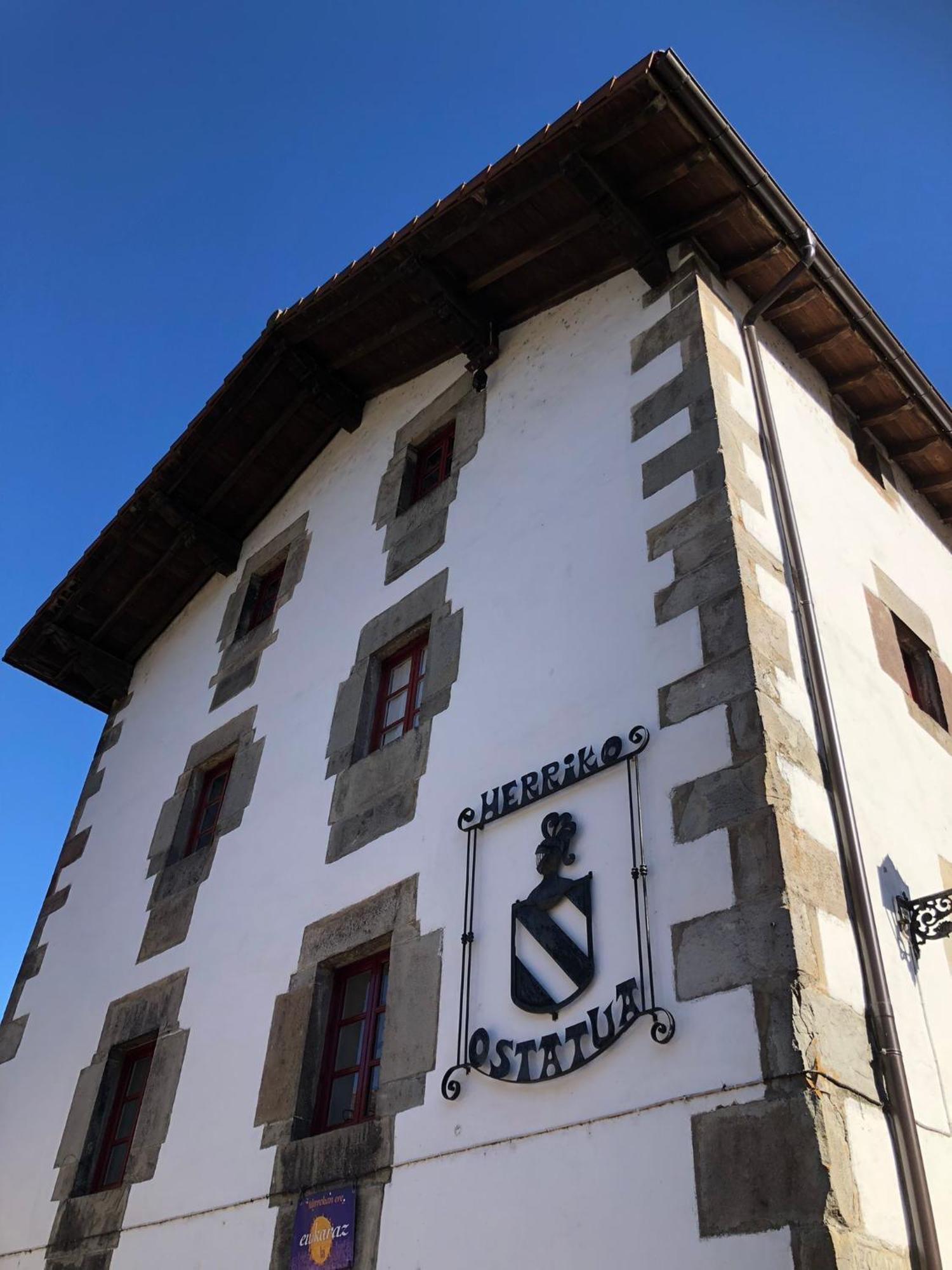Zubietako Ostatua Hotel Екстериор снимка